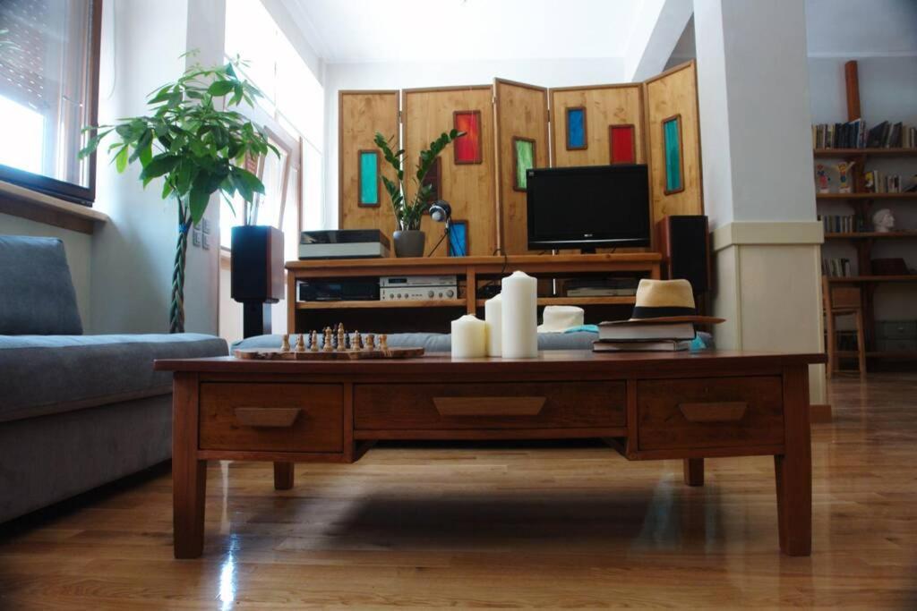 Unique - Spacious Studio With Rooftop / Thissio Athén Kültér fotó